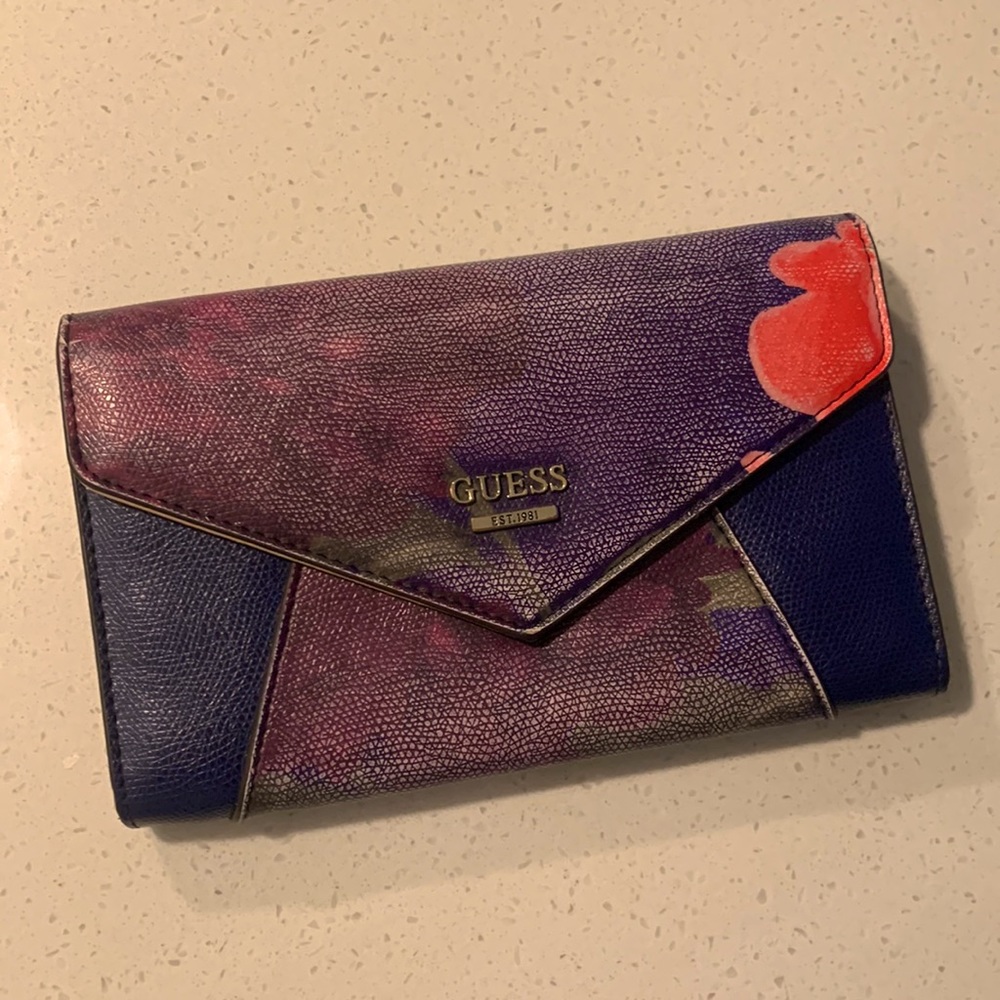 Vintage GUESS wallet